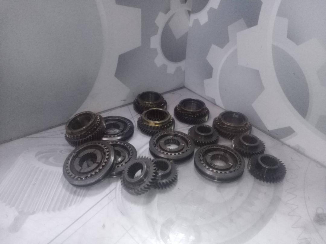 КПП механическая (МКПП) Nissan Almera Classic B10 (2006 - 2013), 1.5 л., бензин - фото №1