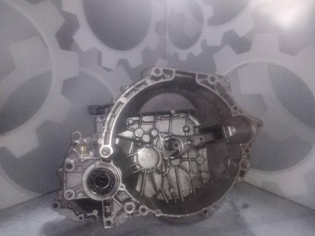 КПП механическая (МКПП) Lada Vesta 1 поколение (2015 - 2025), 1.6 л., бензин - фото №1