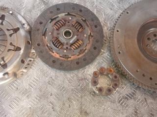 комплект сцепления Nissan Almera Tino V10 2002, 2.2 л., дизель, МКПП