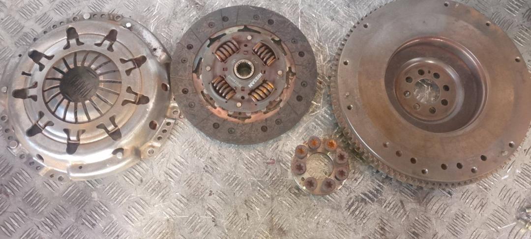 комплект сцепления Nissan Almera N16 (2000 - 2003), 2.2 л., дизель - фото №1