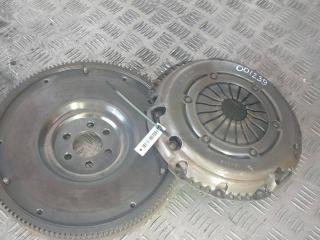 маховик Volkswagen Caddy 3 поколение 2008, 2.0 л., SDi, дизель, 5МКПП, передний привод, 038105273E