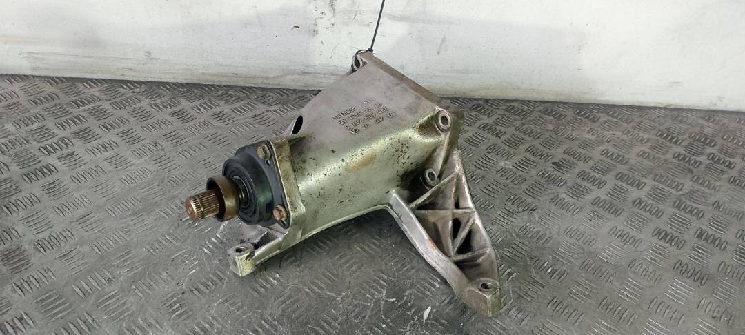 полуось передняя правая (приводной вал, ШРУС) Ford Galaxy 1 поколение (1995 - 2000), 1.9 л., дизель, 7M0199207B, 97VW6061AB - фото №1