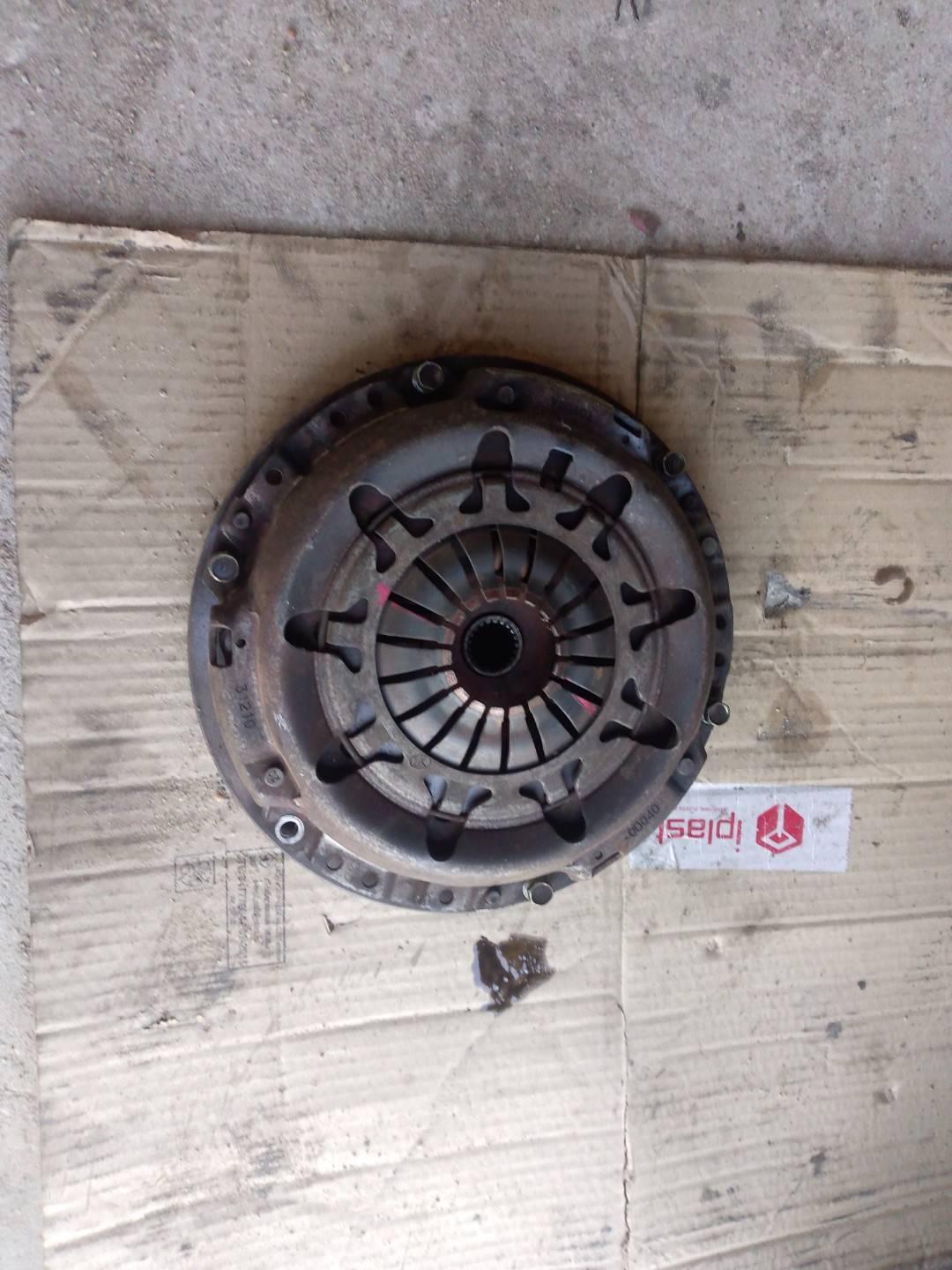 маховик Toyota Yaris Verso 1 поколение XP20, 1.4 л., дизель, 0D040 - фото №1