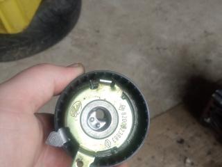 ролик натяжителя Renault Megane 2 поколение 2003, 1.6 л., бензин, 8200623883