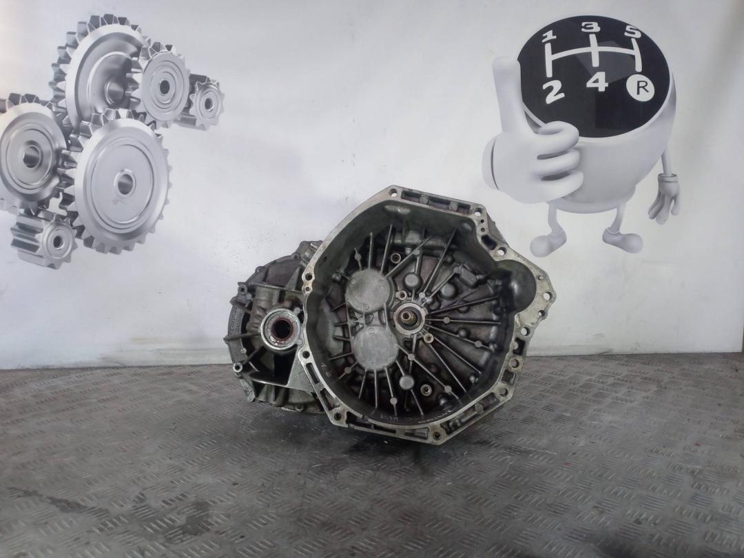 КПП механическая (МКПП) Opel Zafira Life 1 поколение (2019 - 2023), 1.6 л., дизель - фото №1