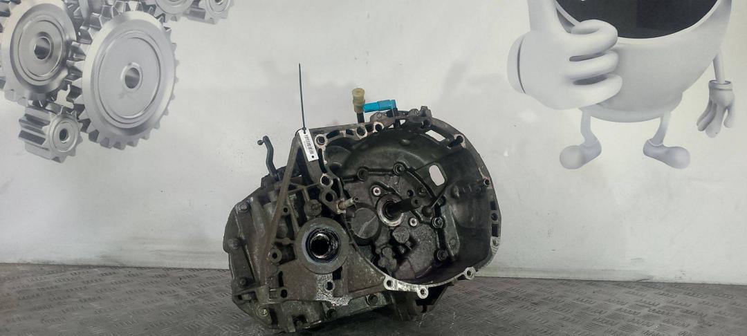 КПП механическая (МКПП) Nissan Almera G15 (2012 - 2018), 1.6 л., бензин - фото №1