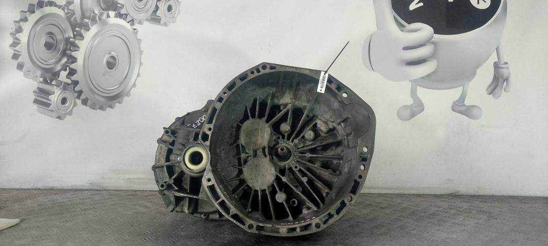 КПП механическая (МКПП) Opel Movano 2 поколение (B) (2010 - 2014), 2.0 л., дизель - фото №1