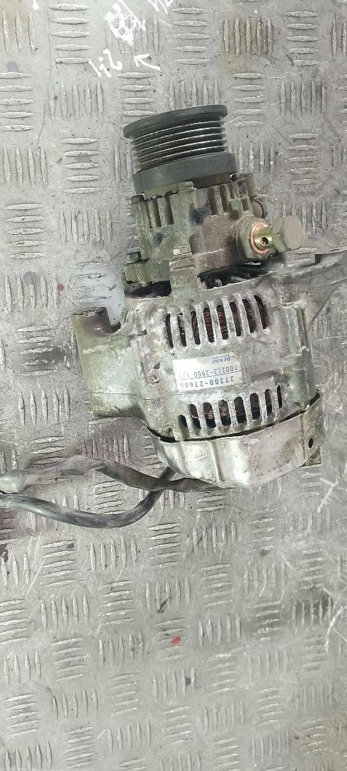 генератор Hyundai Matrix 1 поколение 2005, 1.5 л., дизель, 3730027600 - фото №1