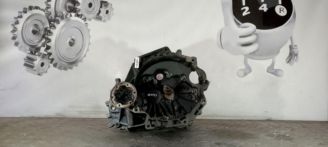 КПП механическая (МКПП) Volkswagen Jetta 5 поколение (2005 - 2011), 1.6 л., бензин, JHT - фото №1