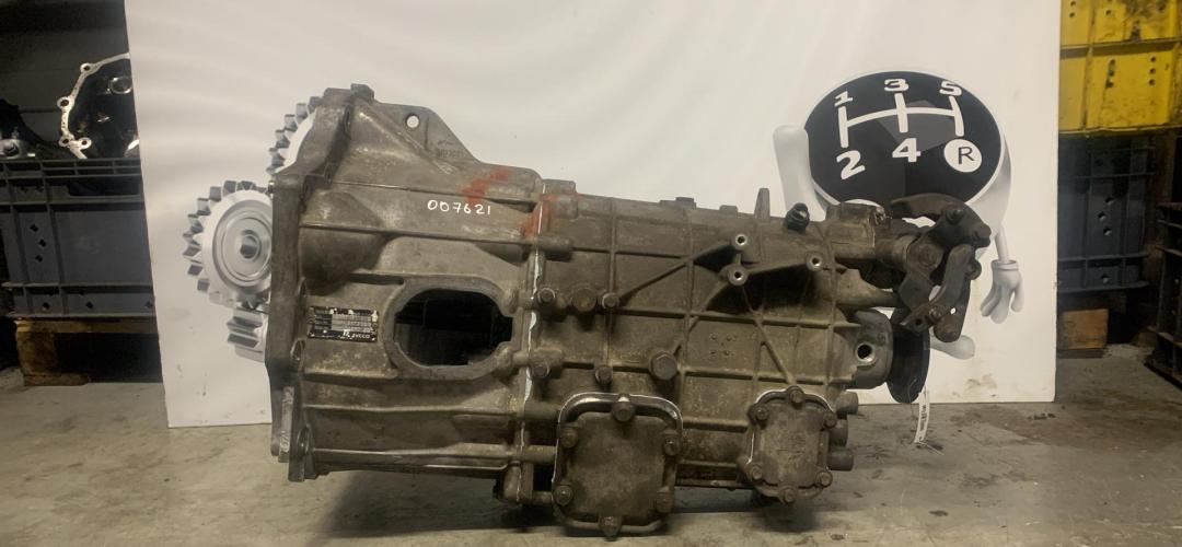 КПП механическая (МКПП) IVECO Daily 6 поколение 2016, 3.0 л., дизель, 6МКПП, задний привод - фото №1