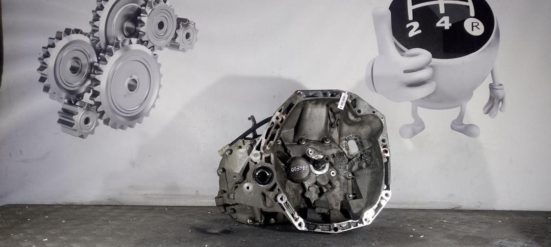 КПП механическая (МКПП) Renault Dokker 1 поколение 2017, 1.5 л., дизель - фото №1