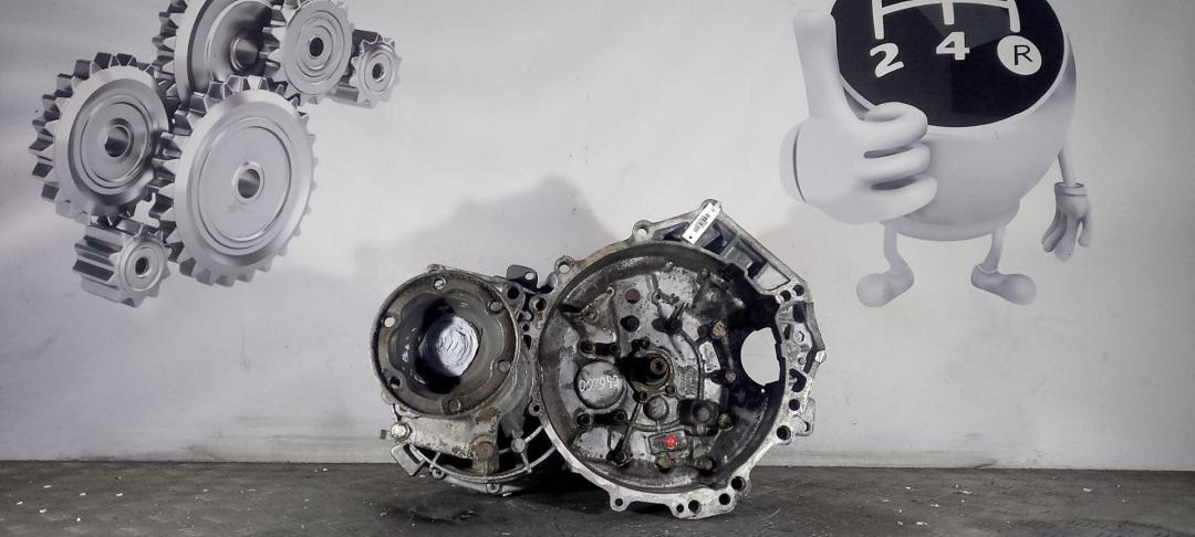 КПП механическая (МКПП) Volkswagen Caravelle T4 (1991 - 2003), 2.4 л., дизель, CCY - фото №1