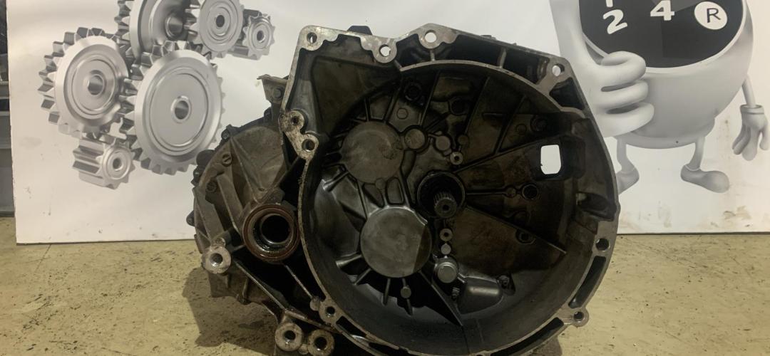 КПП механическая (МКПП) Ford Focus 4 поколение 2019, 1.5 л., дизель - фото №1