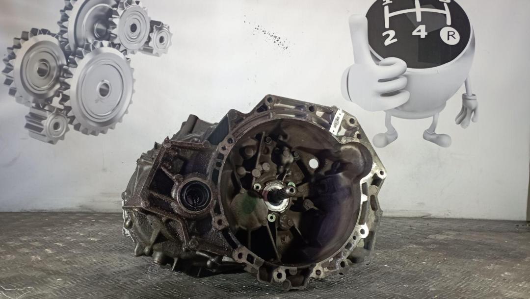 КПП механическая (МКПП) Toyota Corolla 10 поколение (E140/E150) 2009, 1.4 л., дизель, 6МКПП - фото №1