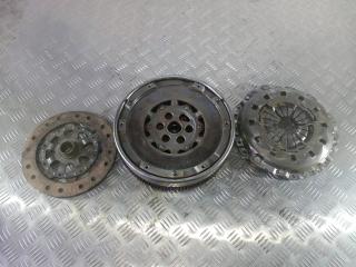 комплект сцепления BMW 3 серия E90/E91/E92/E93 (2004 - 2010), 1.8 л., бензин, МКПП