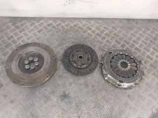 комплект сцепления Toyota Corolla 9 поколение E120 [рестайлинг] 2006, 1.4 л., дизель