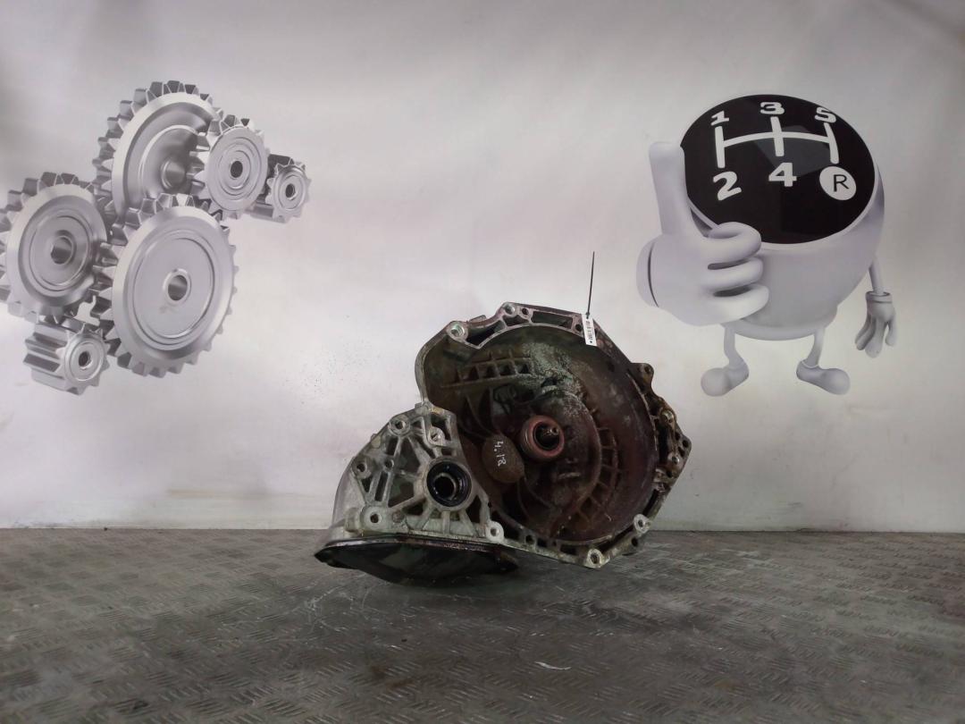 КПП механическая (МКПП) Opel Zafira 2 поколение (B) 2007, 1.8 л., бензин, 5МКПП, передний привод - фото №1