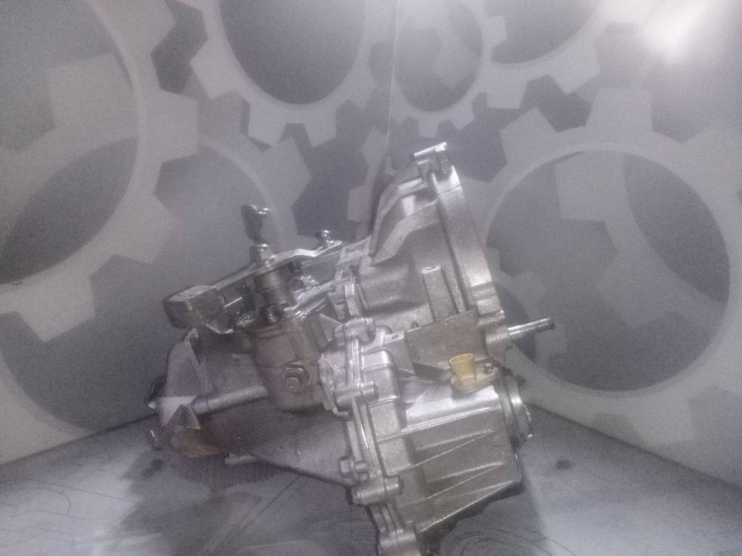 КПП механическая (МКПП) Lada Vesta 1 поколение (2015 - 2025), 1.6 л., дизель - фото №1