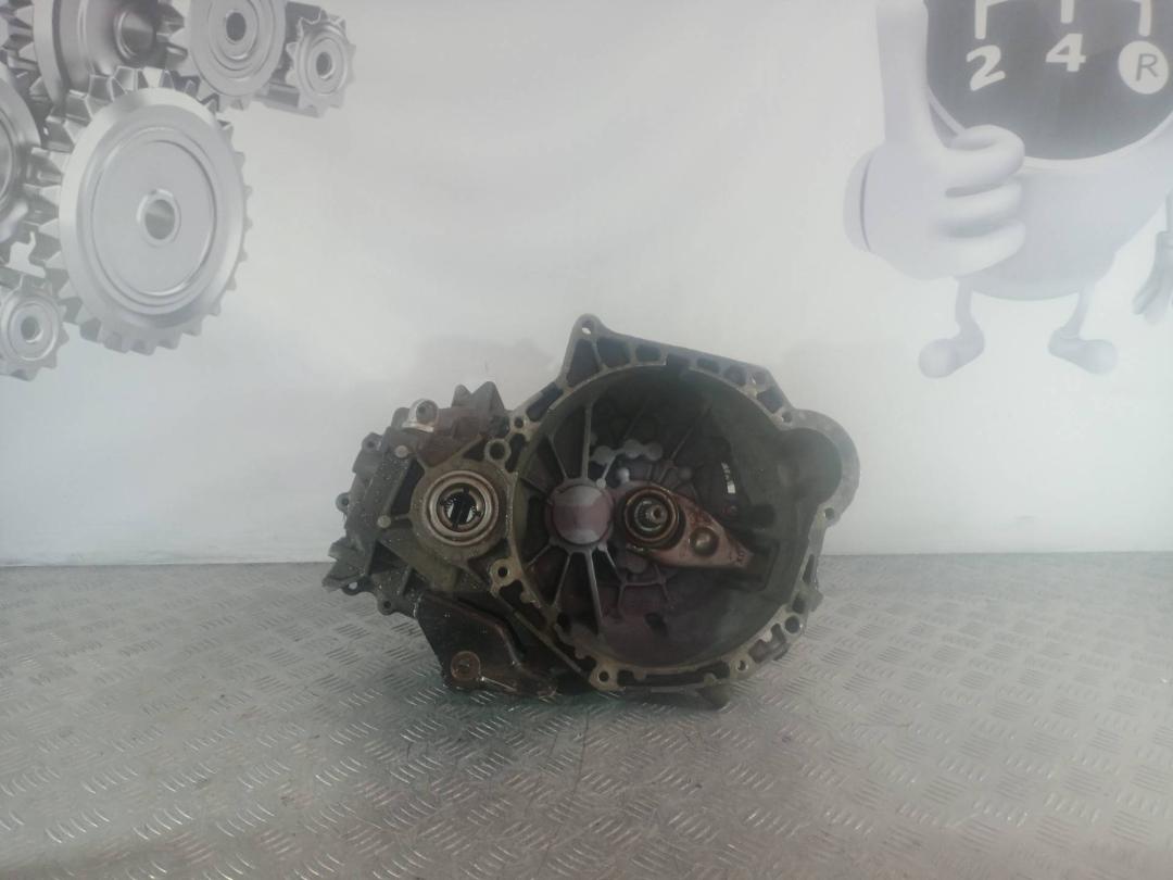 КПП механическая (МКПП) Kia Rio 4 поколение (2016 - 2025), 1.6 л., бензин - фото №1