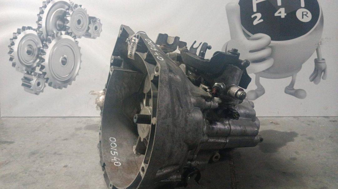 КПП механическая (МКПП) Ford Mondeo 5 поколение (2014 - 2019), 1.5 л., дизель - фото №1