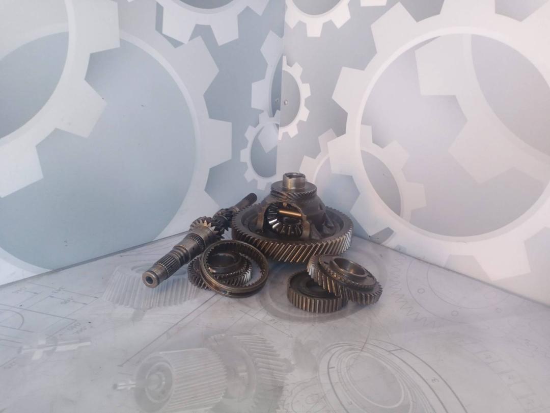 КПП механическая (МКПП) Hyundai Santa Fe 1 поколение (SM) (2000 - 2004), 2.0 л., дизель - фото №1